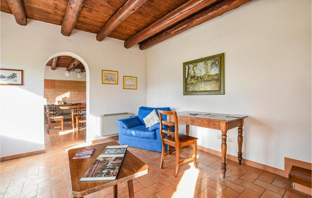 2 Bedroom Awesome Home In Taglio Di Po Ro Porto Viro Extérieur photo